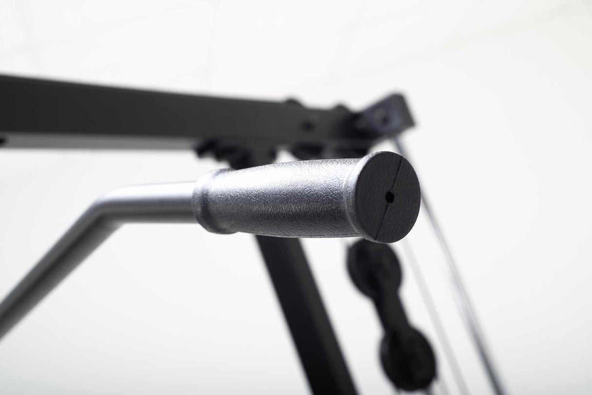 York Barbell C19LR Cable Lat Pulldown and Low Row Handle of lat bar close up