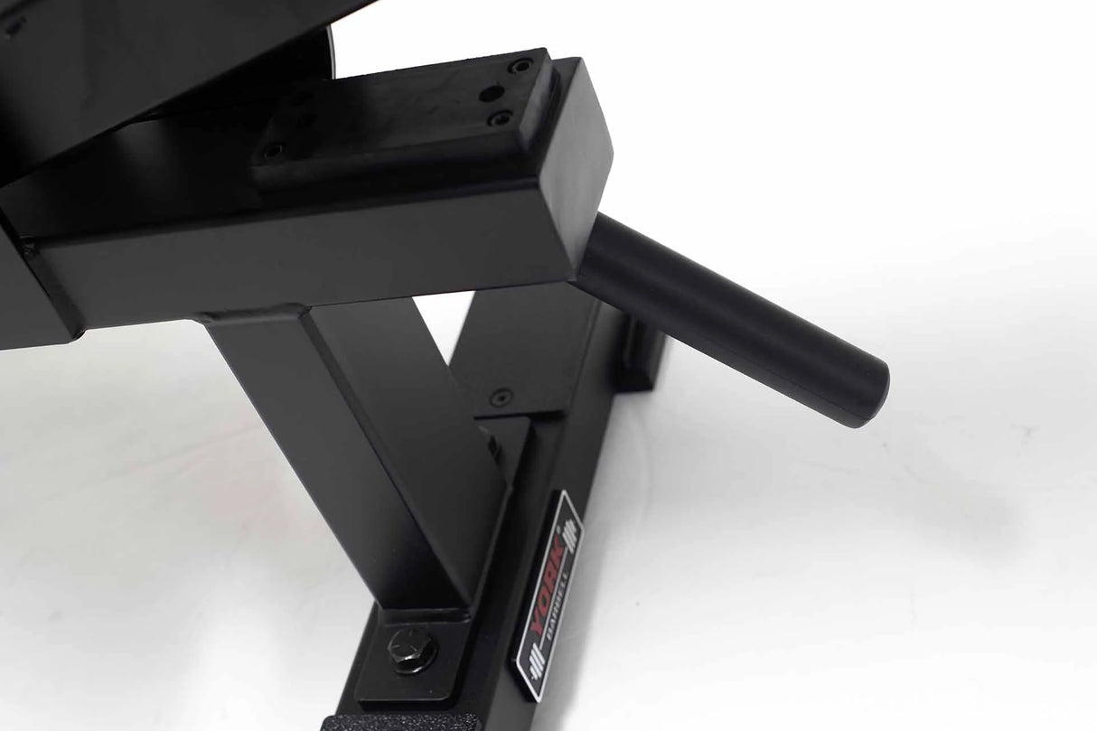 York Barbell C32DB Flat to Incline Dumbbell Bench handle close up 