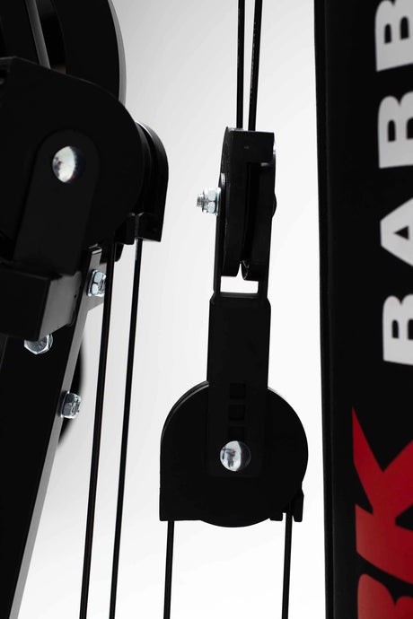 York Barbell HG7 Multigym inc. 100kg Stack pulley close up 